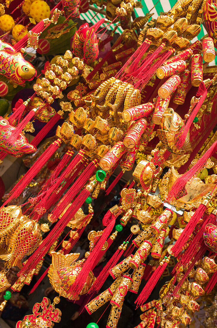 Vietnam, Hanoi. Tet Lunar New Year, Feiertagsdekorationen zum Verkauf