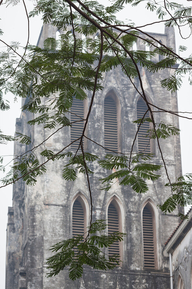 Vietnam, Hanoi. Kathedrale St. Joseph, außen