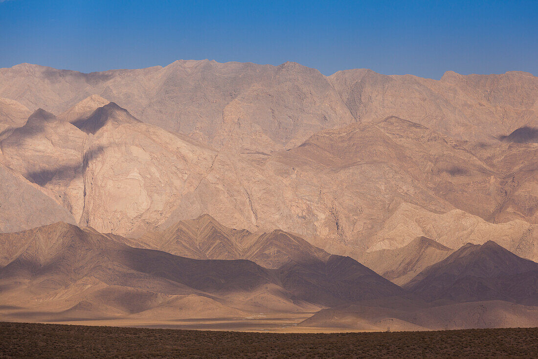 Südost-Iran, Rayen, Gebirge