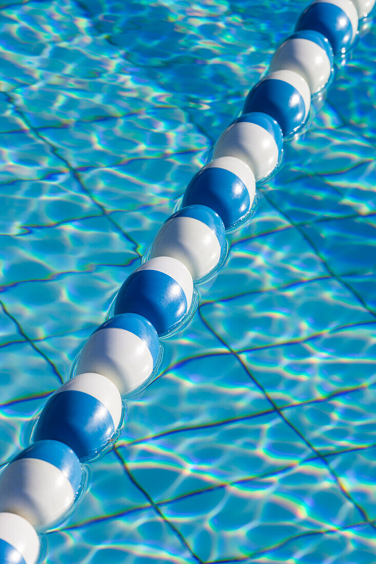 UAE, Al Ain. Jabel Hafeet, Al Ain's mountain, 1240 meters high, swimming pool detail