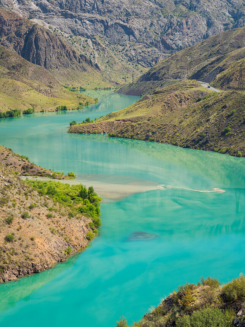 Landscape along the Tien Shan Highway, the Kurpsai Reservoir, at river Naryn in the Tien Shan or heavenly mountains, Kyrgyzstan