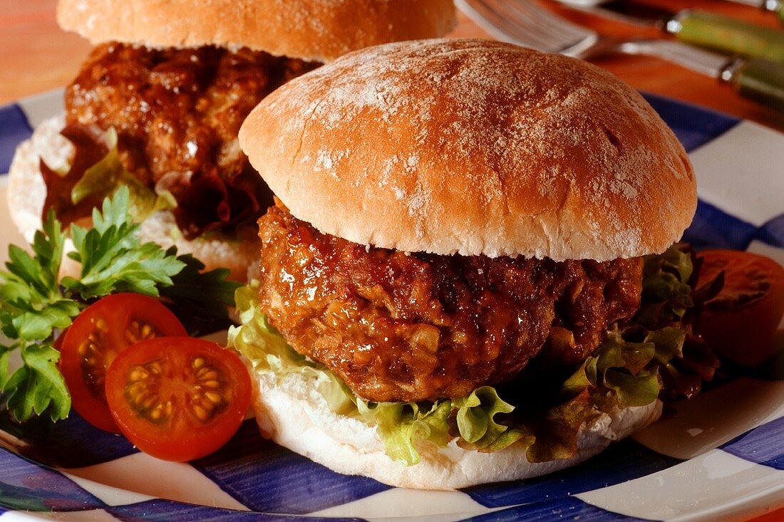 Hamburger mit würzigem Lammhackfleisch