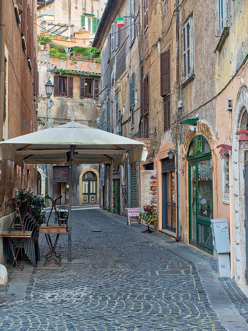 Italy, Lazio, Tivoli. The streets and alleyways of the town of Tivoli.