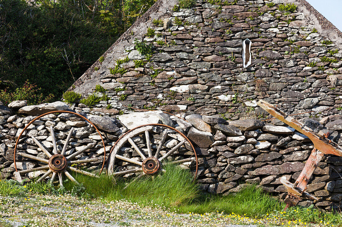 Ireland, County Kerry, Dingle Peninsula, Slea Head Drive, Slea Head, Slea Head Famine Cottage detail