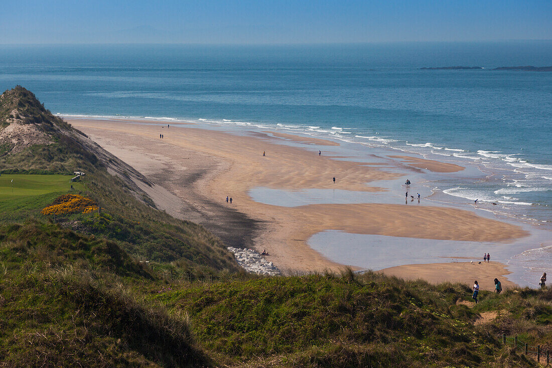 UK, Nordirland, Grafschaft Antrim, Portrush of Curran Strand Beach