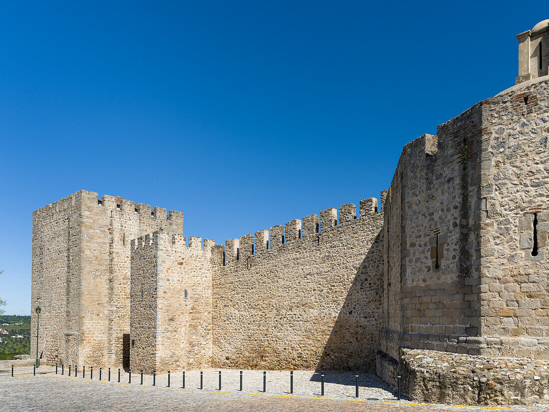 Die Burg. Elvas im Alentejo in der Nähe der spanischen Grenze. Elvas steht auf der Liste des UNESCO-Welterbes. Portugal