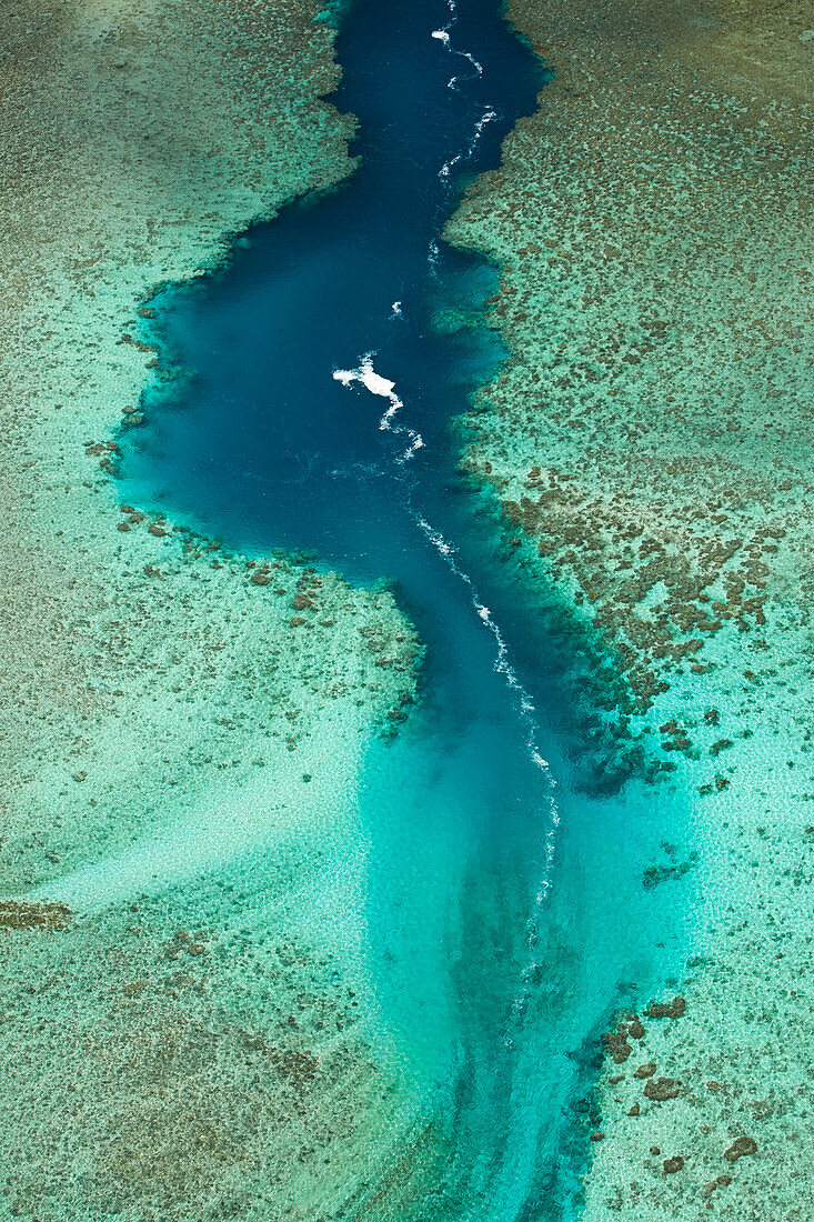 Rinne im Riff, Avaavaroa Tapere, bei Turoa Beach, Rarotonga, Cookinseln, Südpazifik