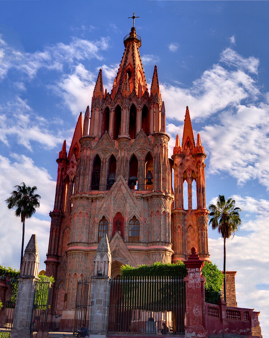 Mexiko, San Miguel de Allende, Nachmittagslicht Parroquia Erzengel Kirche San Miguel de Allende, Mexiko
