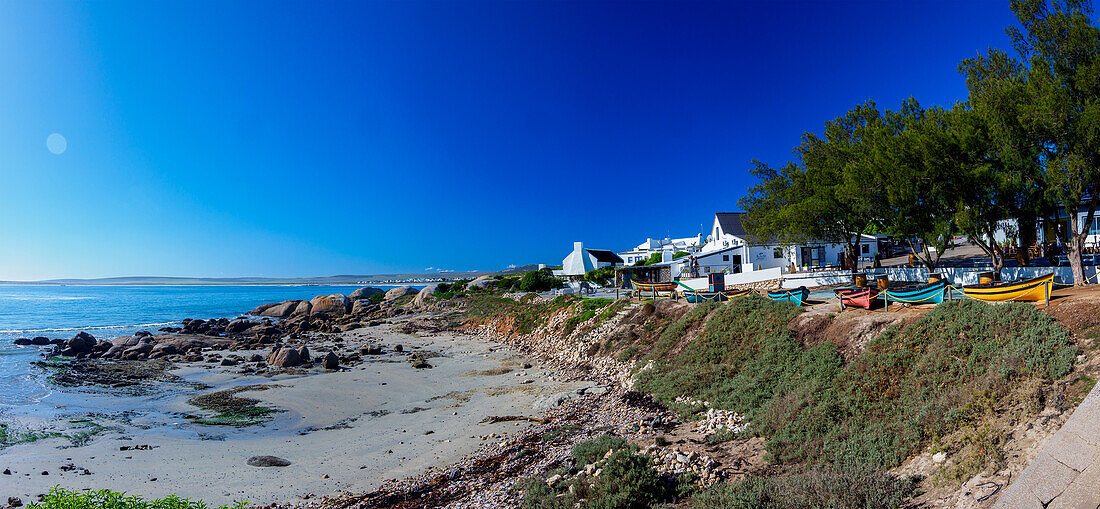 South Africa, Western Cape, Paternoster, Panoramic view of fishing village on sea coast