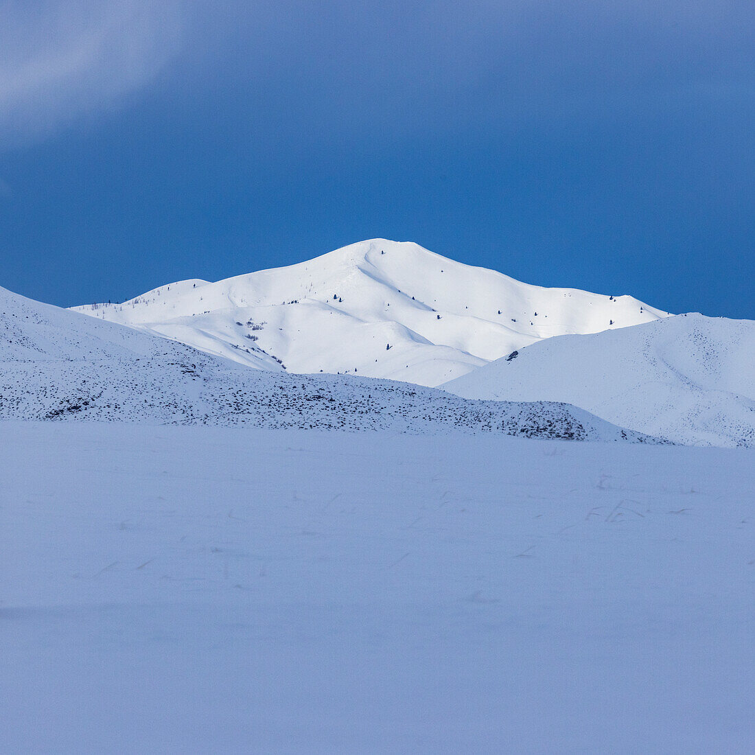 United States, Idaho, Fairfield, Snowy mountain landscape in winter