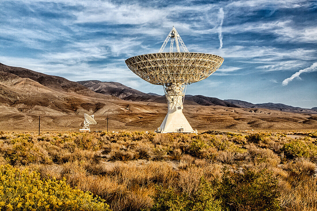 USA, Bishop, Kalifornien. Das Owens Valley Radio-Observatorium