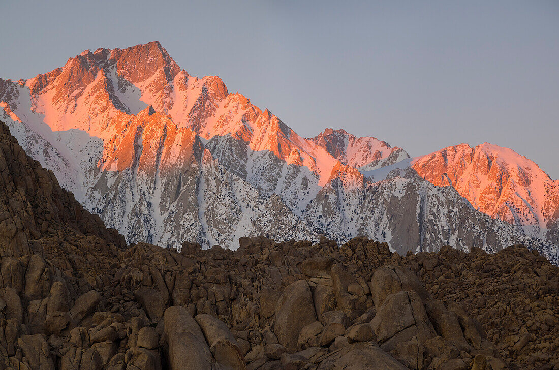 USA, California. Lone Pine, Alabama Hills with the eastern Sierra Nevada, Lone Pine Peak.