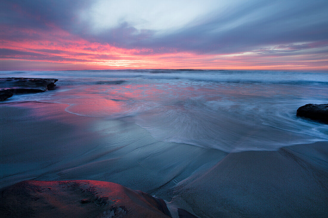 USA, California, La Jolla. Sunset over beach