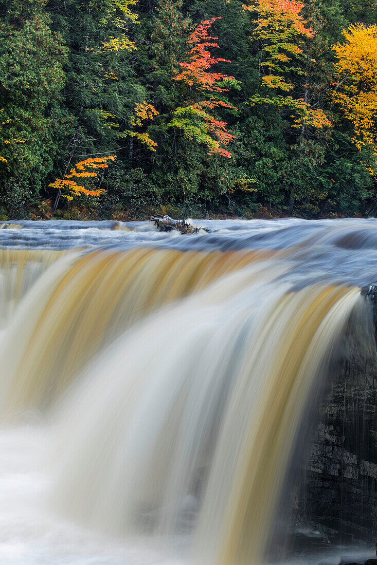 Tahquamenon Falls, Tahquamenon Falls State Park, Whitefish, Michigan, Obere Halbinsel