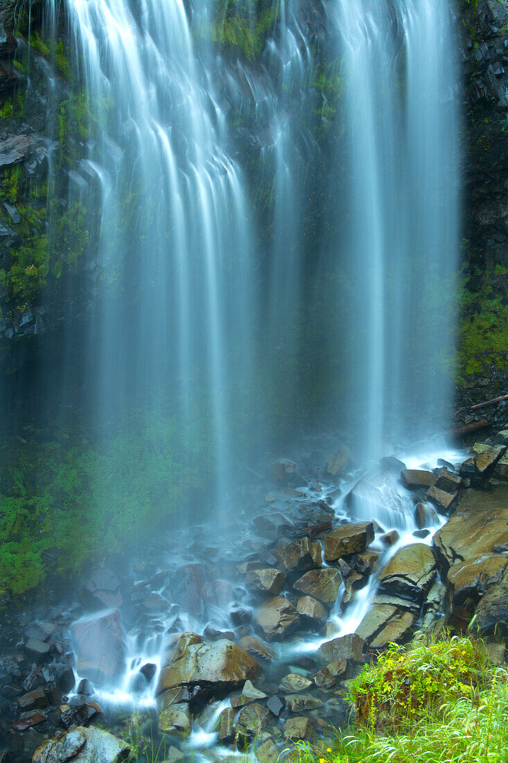 Narada Falls, Mount Rainier National Park, Washington State, USA