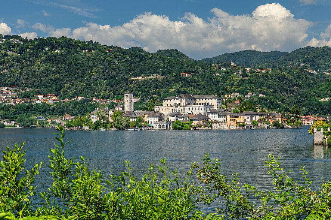 San Giulio Island, Lake Orta (Lago d'Orta), Piedmont, Italian Lakes, Italy, Europe
