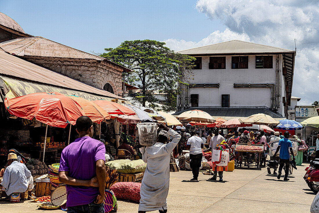 Market in the old town, Stone Town, Zanzibar, Tanzania, East Africa, Africa