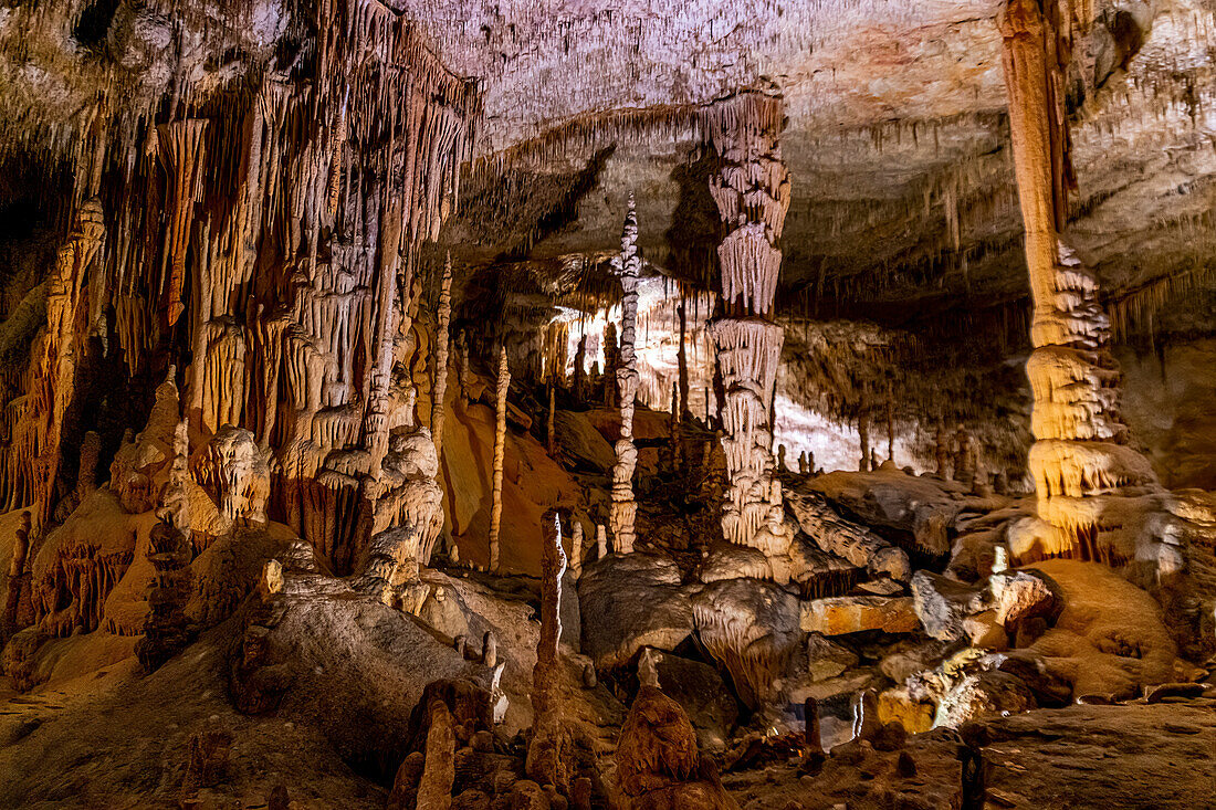 Stalaktiten und Stalagmiten, Drach-Höhlen, Porto Christo, Mallorca, Balearen, Spanien, Mittelmeer, Europa