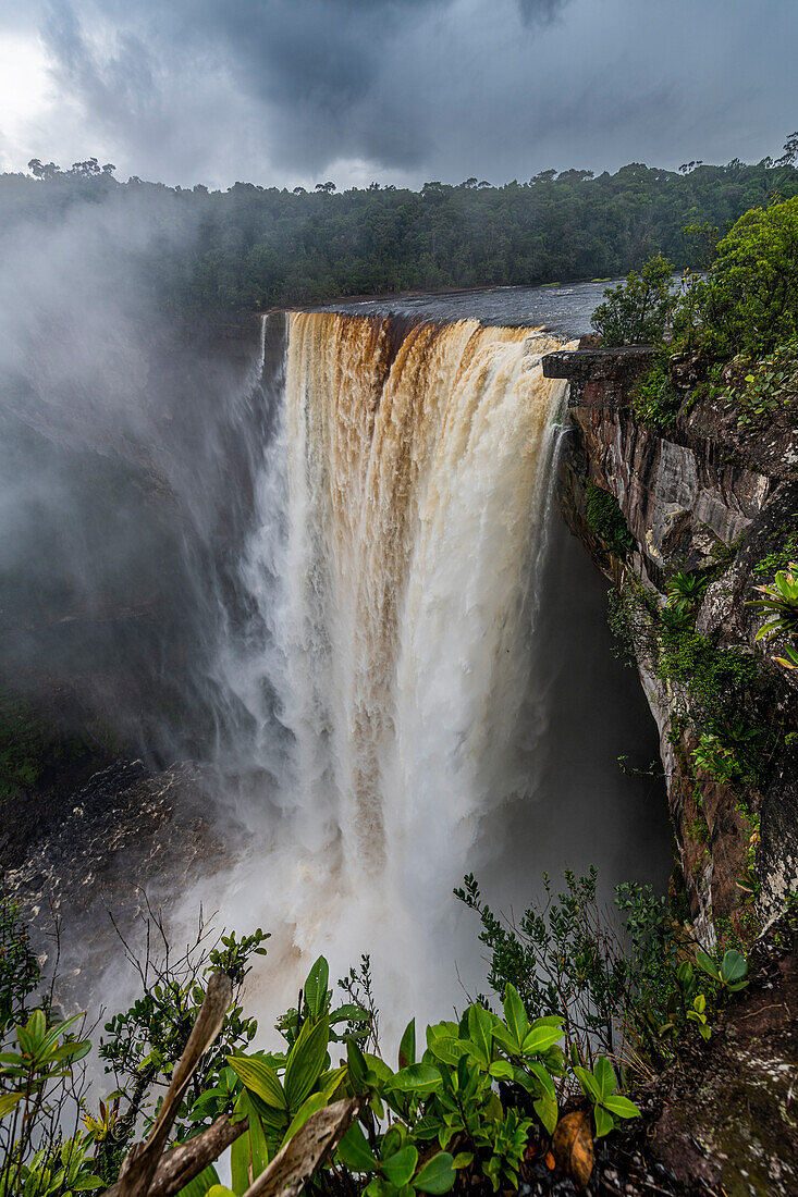 Kaieteur-Fälle, Potaro-Fluss, Guyana, Südamerika