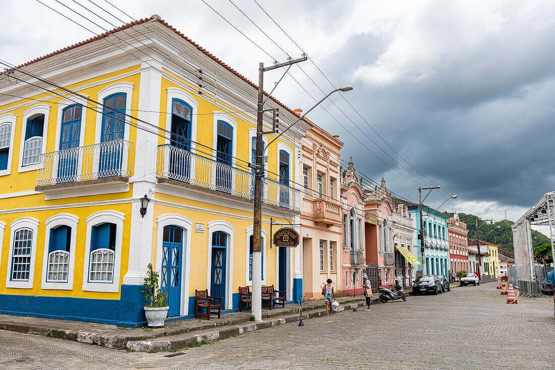 Colonial houses, Iguape, State of Sao Paulo, Brazil, South America