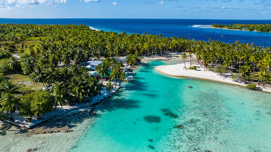 Aerial of the Green Lagoon, Rangiroa atoll, Tuamotus, French Polynesia, South Pacific, Pacific