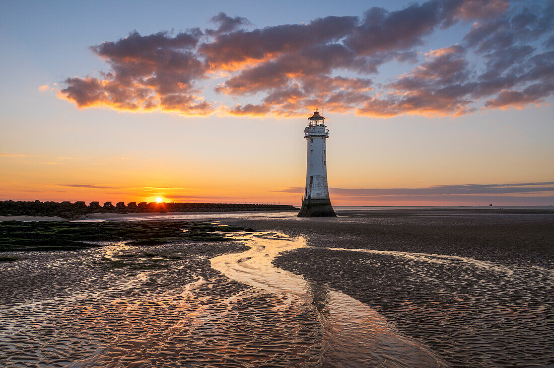 Perch Rock lighthouse at New Brighton, The Wirral, New Brighton, Cheshire, England, United Kingdom, Europe