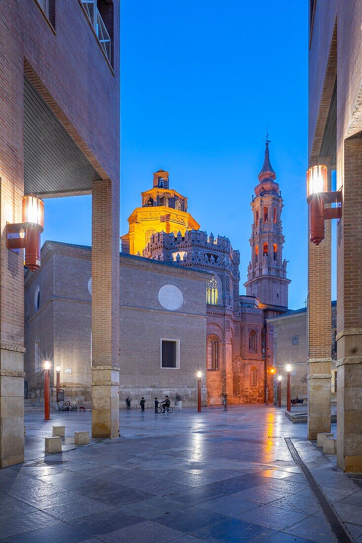 Die Kathedrale des Erlösers, Zaragoza, Aragon, Spanien, Europa