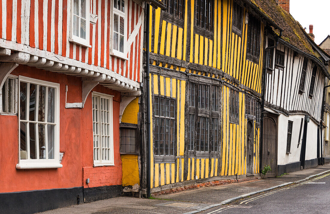 Fachwerkgebäude aus dem Mittelalter in Lavenham, Suffolk, England, Vereinigtes Königreich, Europa