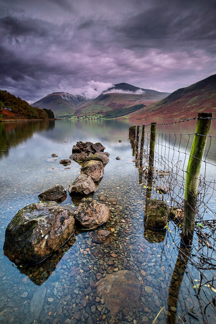 Britain's Favourite View, Wastwater im Herbst, Lake District National Park, UNESCO-Welterbe, Cumbria, England, Vereinigtes Königreich, Europa