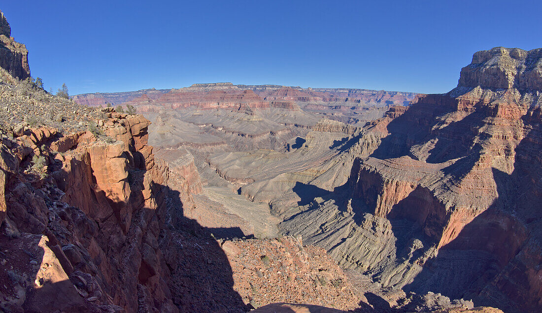 View of Hermit Canyon from the east side of Yuma Point at Grand Canyon Arizona along the Boucher Trail with Pima Point on the upper right, Grand Canyon National Park, UNESCO World Heritage Site, Arizona, United States of America, North America