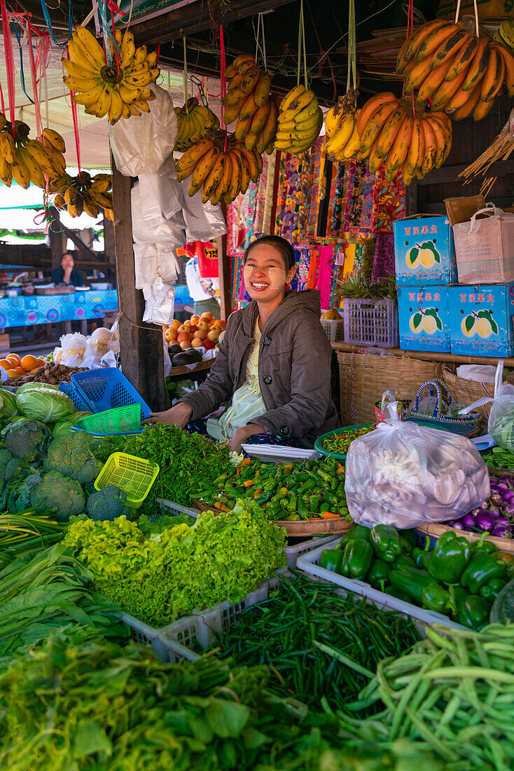 Portrait of Burmese woman at local market, Lake Inle, Shan State, Myanmar (Burma), Asia