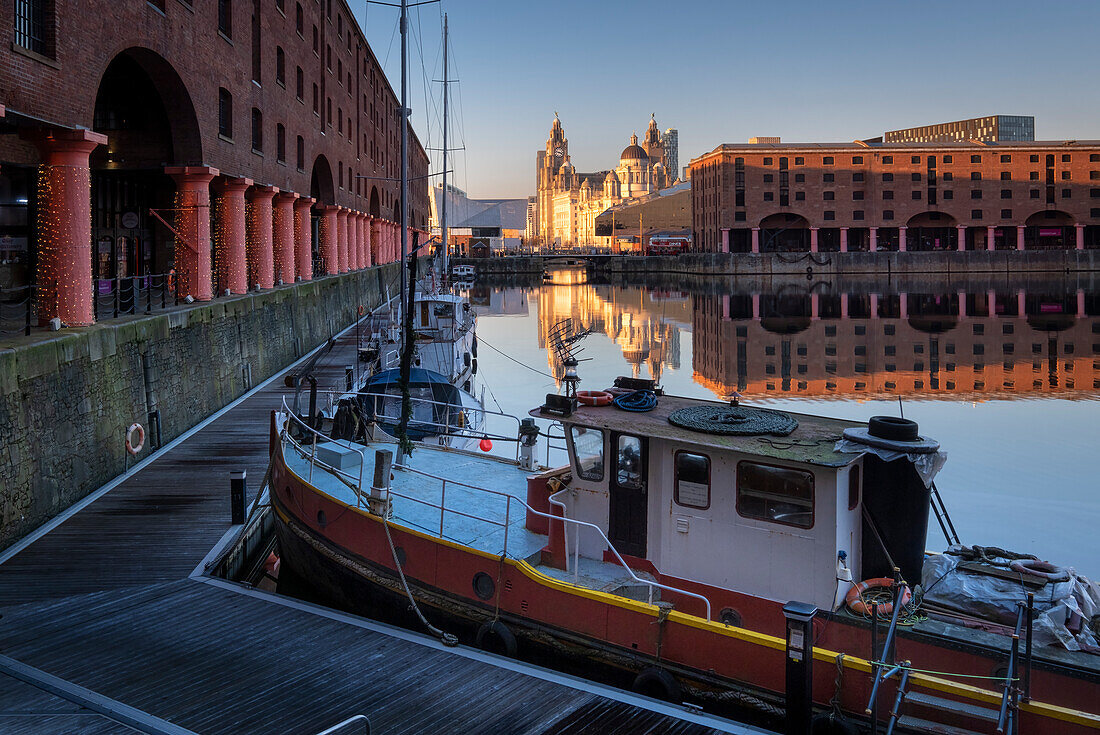 The Albert Dock and Liver Building, Albert Dock, Liverpool, Merseyside, England, United Kingdom, Europe