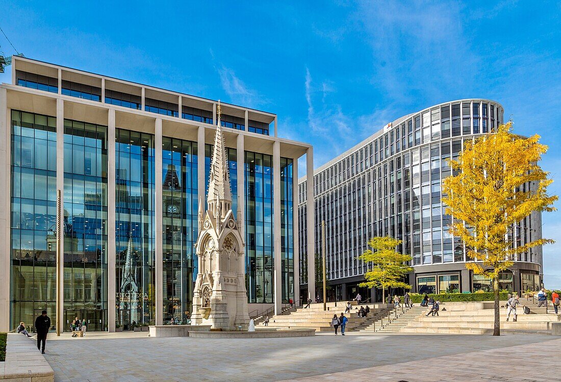 Das Joseph-Chamberlain-Denkmal, Chamberlain Square, Zentrum von Birmingham, England, Vereinigtes Königreich, Europa