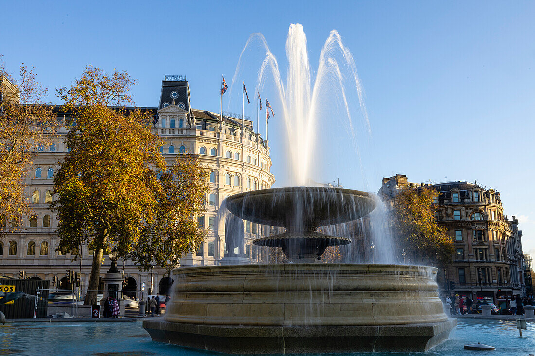 Trafalgar Square Fountain, London, England, Vereinigtes Königreich, Europa