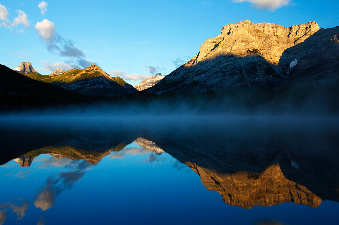 Wedge Pond, Kananaskis Country, Alberta, Rocky Mountains, Kanada, Nordamerika