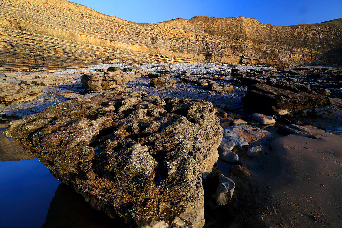 Dunraven Bay (Southerndown Beach), Glamorgan Heritage Coast, Wales, United Kingdom, Europe