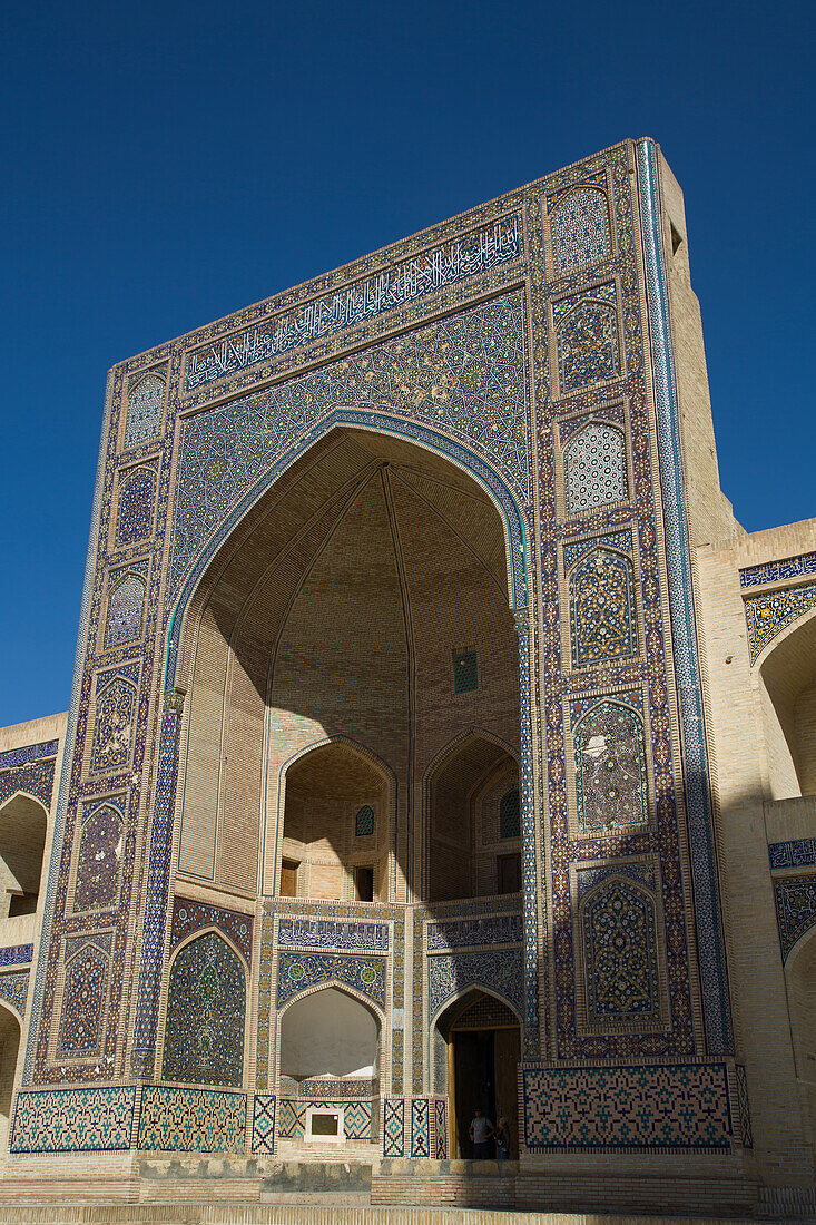 Mir-I Arab Madrasah, 1530-1536) Poi Kalyon Platz, UNESCO Weltkulturerbe, Buchara, Usbekistan, Zentralasien, Asien