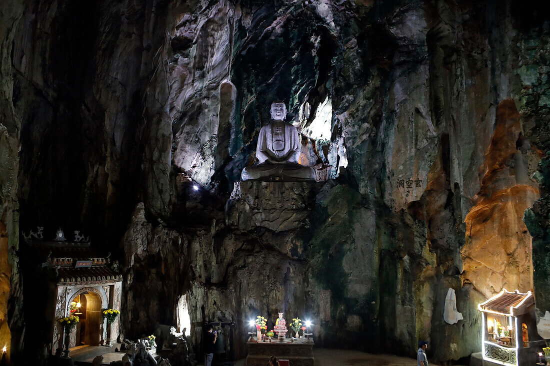 Shakyamuni Buddha sitting statue, Huyen Khong cave, Marble Mountain, Sanctuary, Danang, Vietnam, Indochina, Southeast Asia, Asia