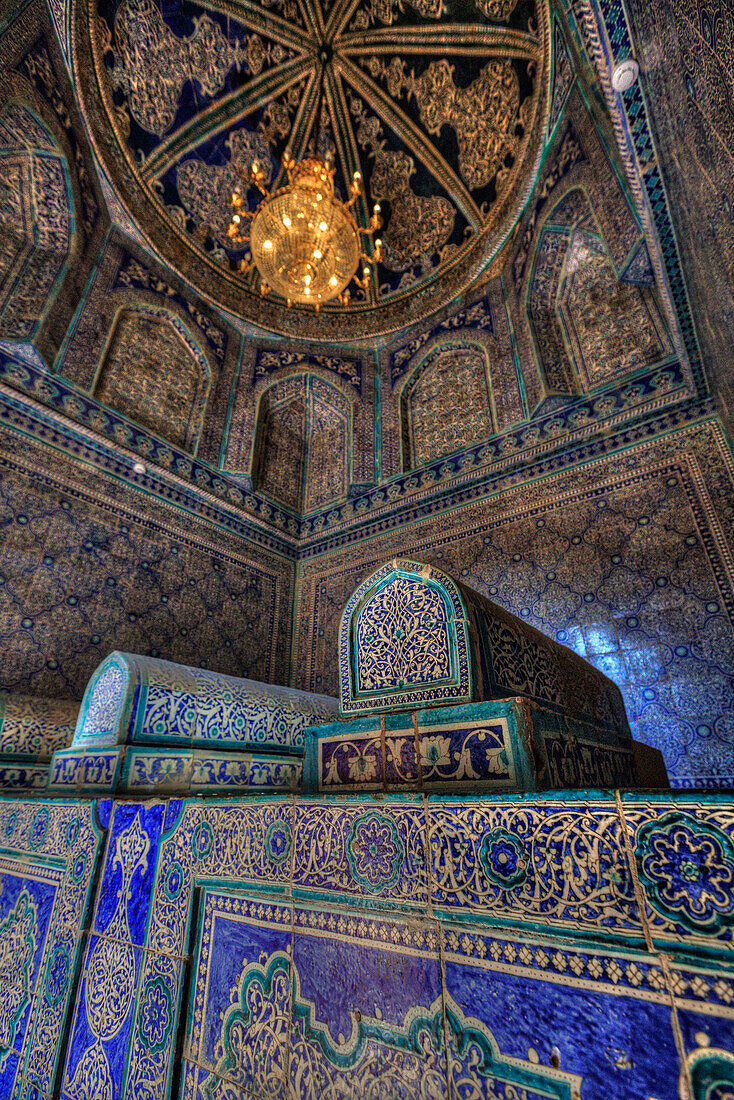 Tombs, Interior, Pakhlavon Mahmud Mausoleum, Ichon Qala (Itchan Kala), UNESCO World Heritage Site, Khiva, Uzbekistan, Central Asia, Asia