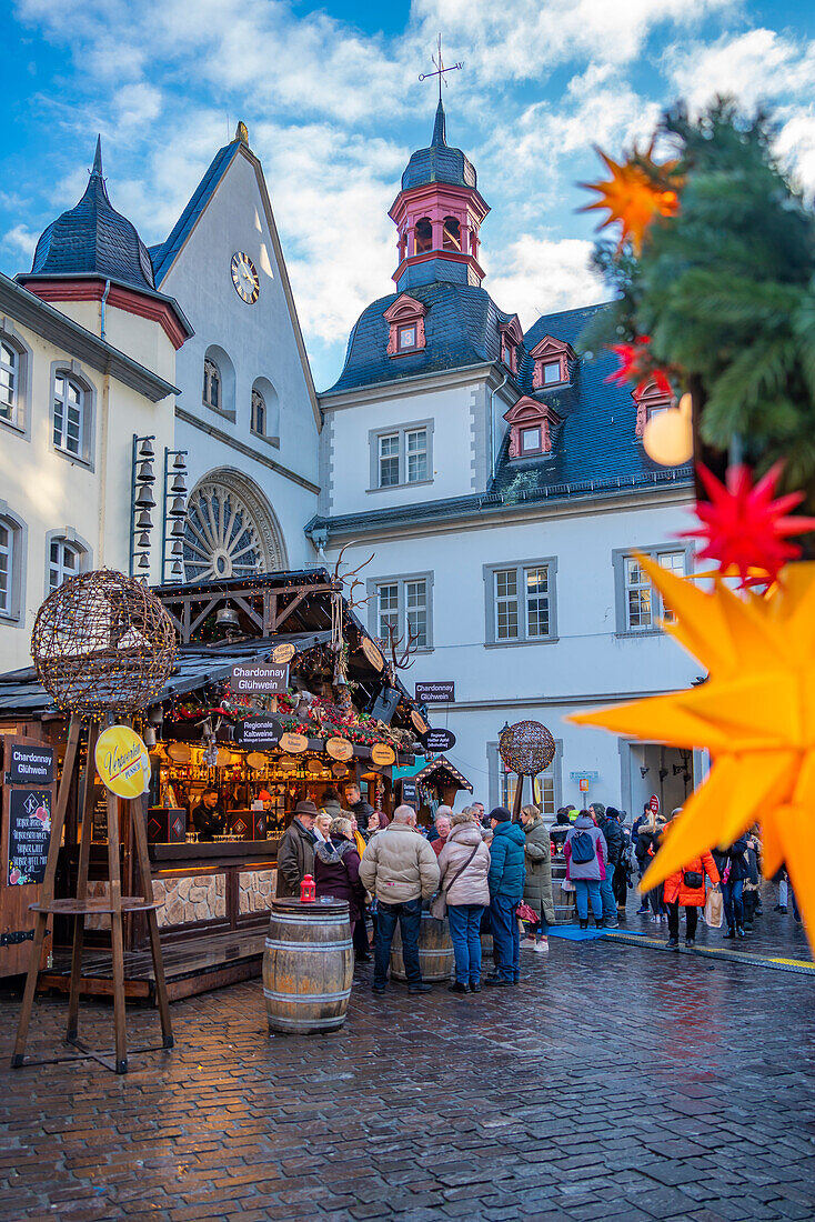 View of Christmas Market in Jesuitenplatz in historic town centre at Christmas, Koblenz, Rhineland-Palatinate, Germany, Europe