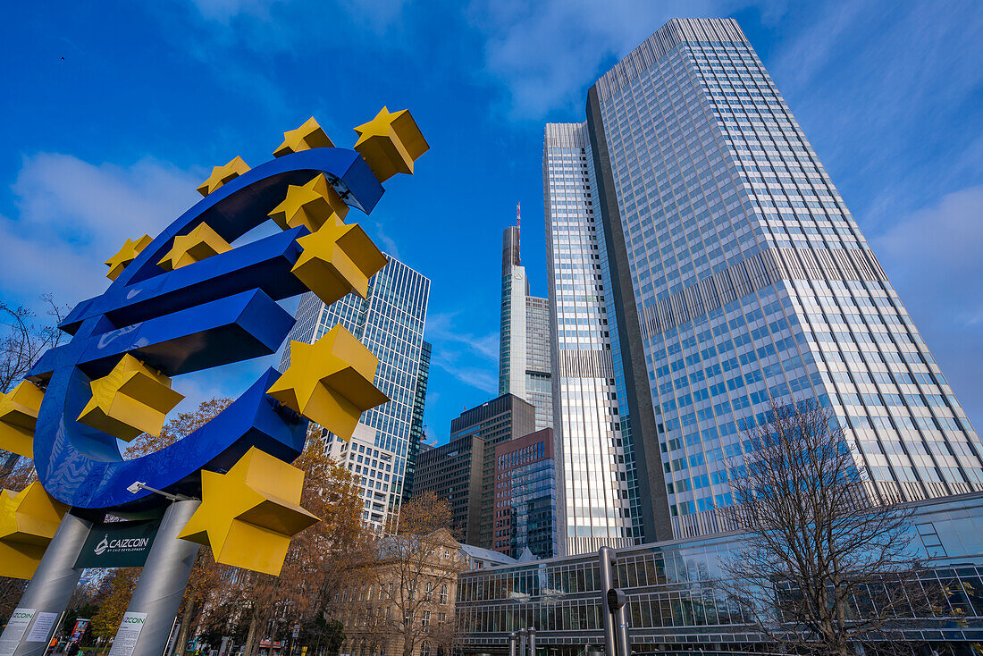 View of financial district skyline and the Euro Sculpture, Willy Brandt Platz, Frankfurt am Main, Hesse, Germany, Europe