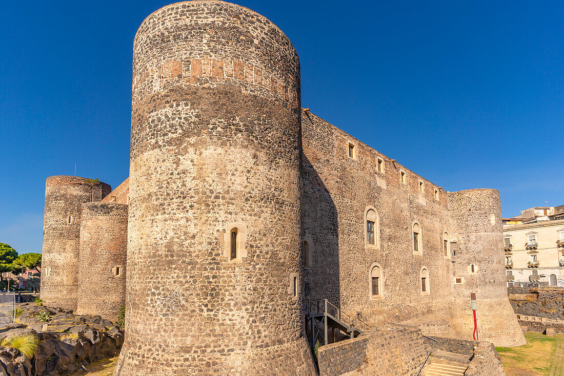 Blick auf das Castello Ursino, Catania, Sizilien, Italien, Mittelmeer, Europa