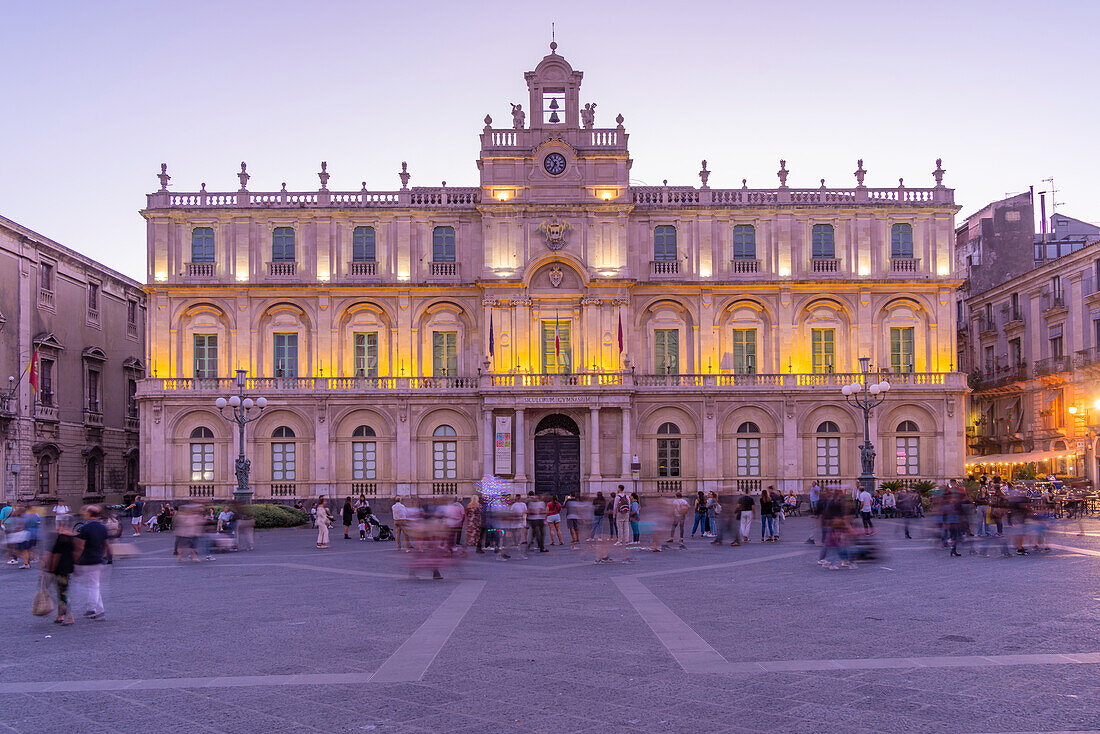 View of Palazzo Universita in Piazza dell'Universita (University) at dusk, Catania, Sicily, Italy, Mediterranean, Europe