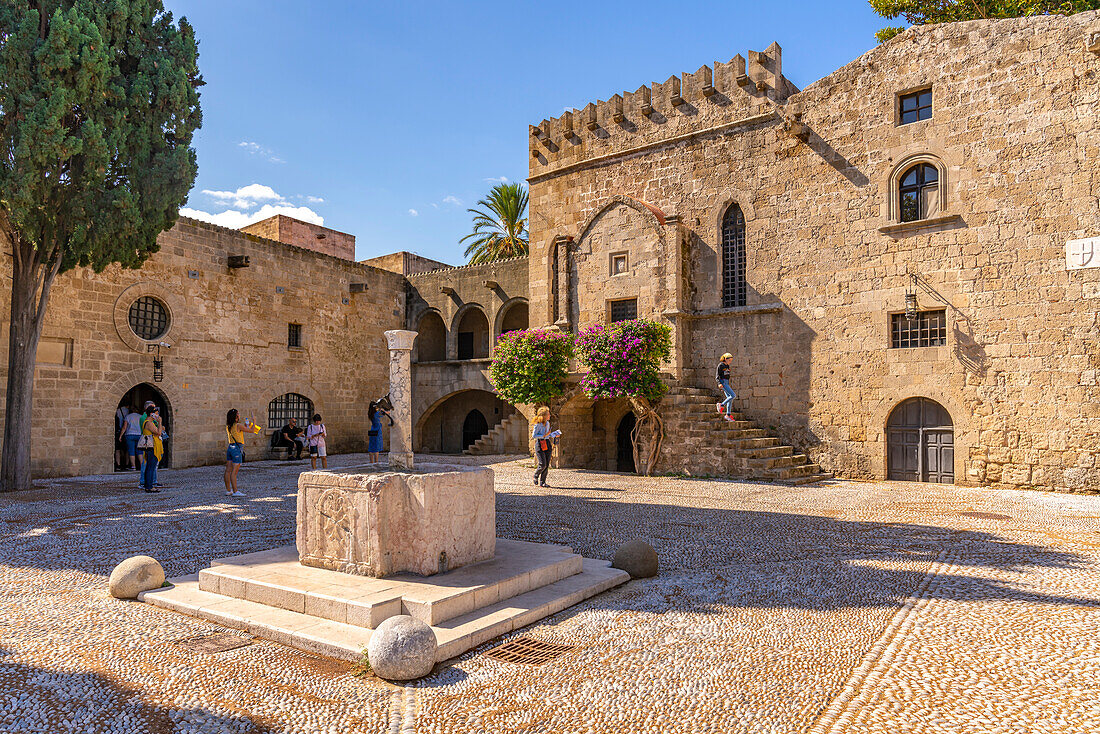 View of Gun Cabinet and Hospital 14th century in Argyrokastro Square, Old Rhodes Town, UNESCO World Heritage Site, Rhodes, Dodecanese, Greek Islands, Greece, Europe