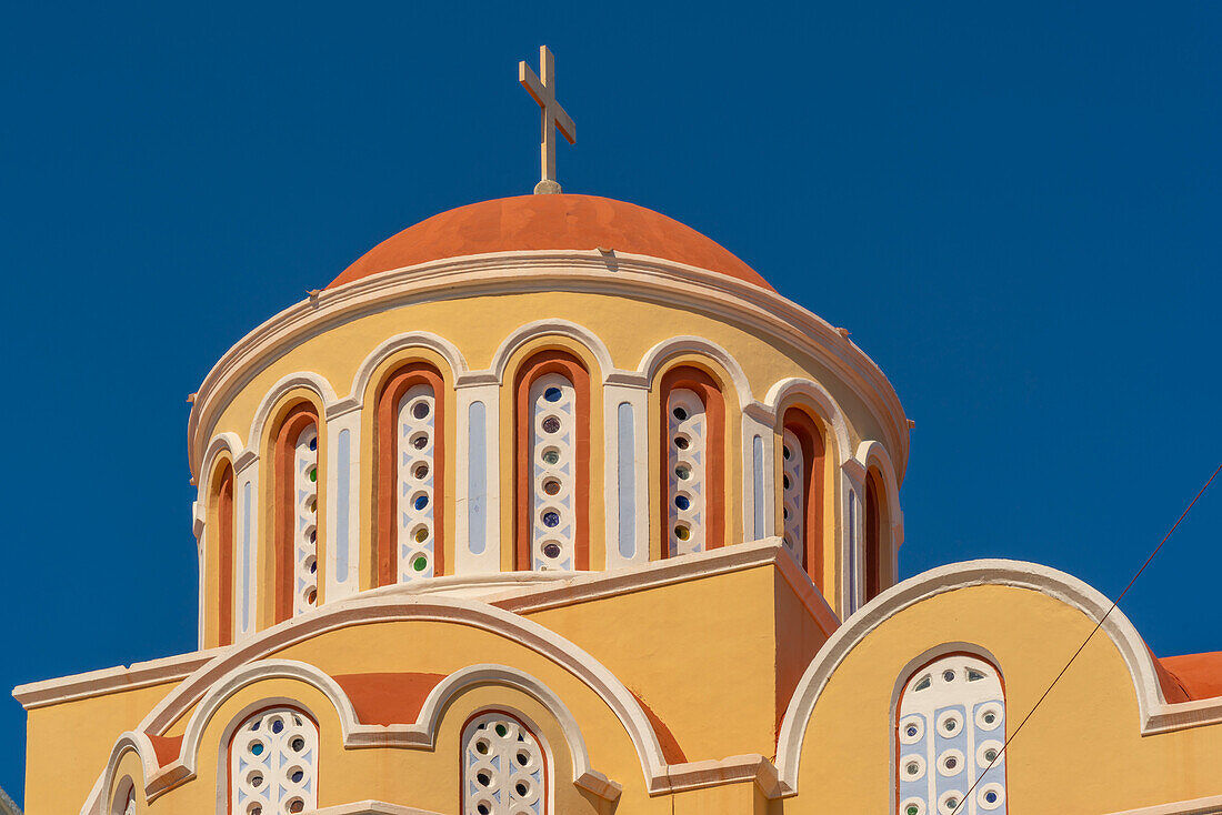 Blick auf die Verkündigungskirche, Symi Stadt, Insel Symi, Dodekanes, Griechische Inseln, Griechenland, Europa