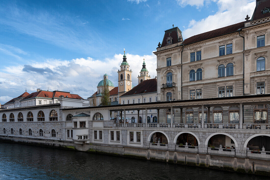 Typical architecture along Ljubljanica river, Ljubiana, Slovenia, Europe