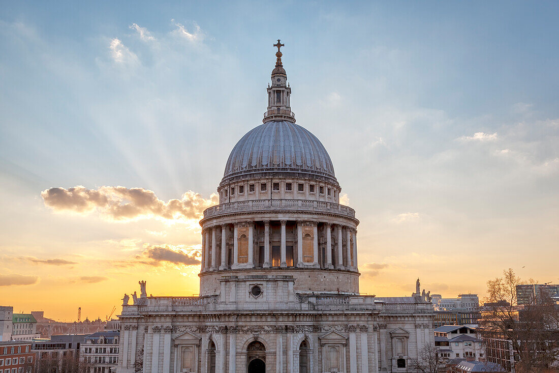 St. Pauls Kathedrale von der Terrasse des One New Change Zentrums, London, Großbritannien, UK