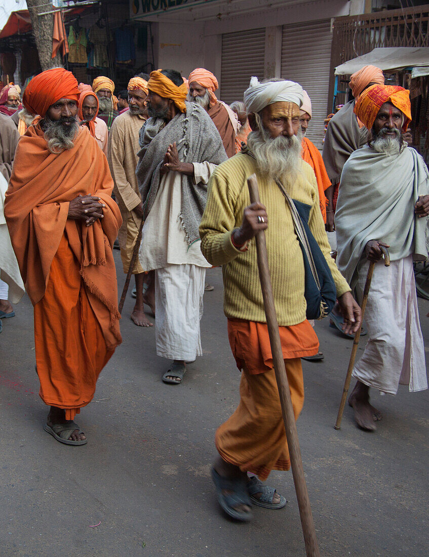 Hinduistische Pilger auf dem Kamelmarkt von Pushkar