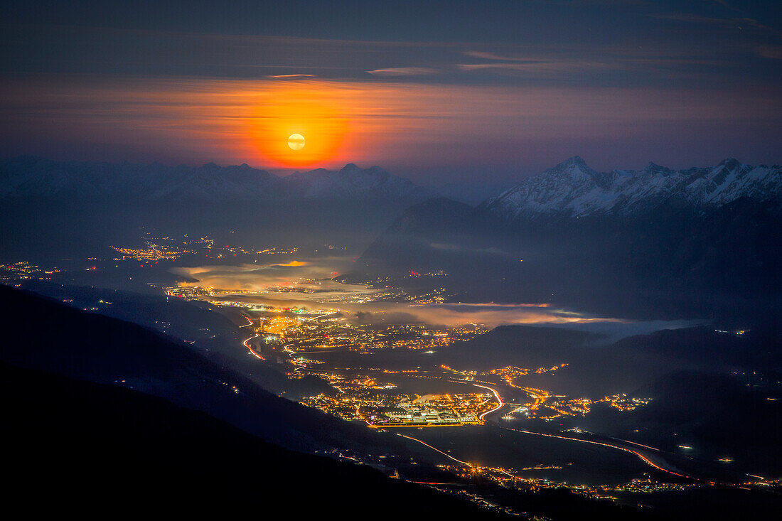 The moon setting down over the Stubai Alps, Kuhmesser mountain, Schwaz province, Innsbruck Land, Tyrol, Austria, Europe