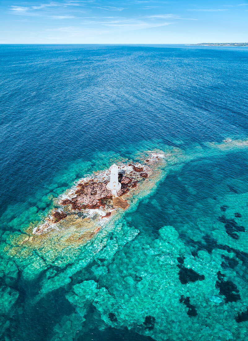 Leuchtturm Mangiabarche von oben, Calasetta, Sant'Antioco, Sardinien, Italien.